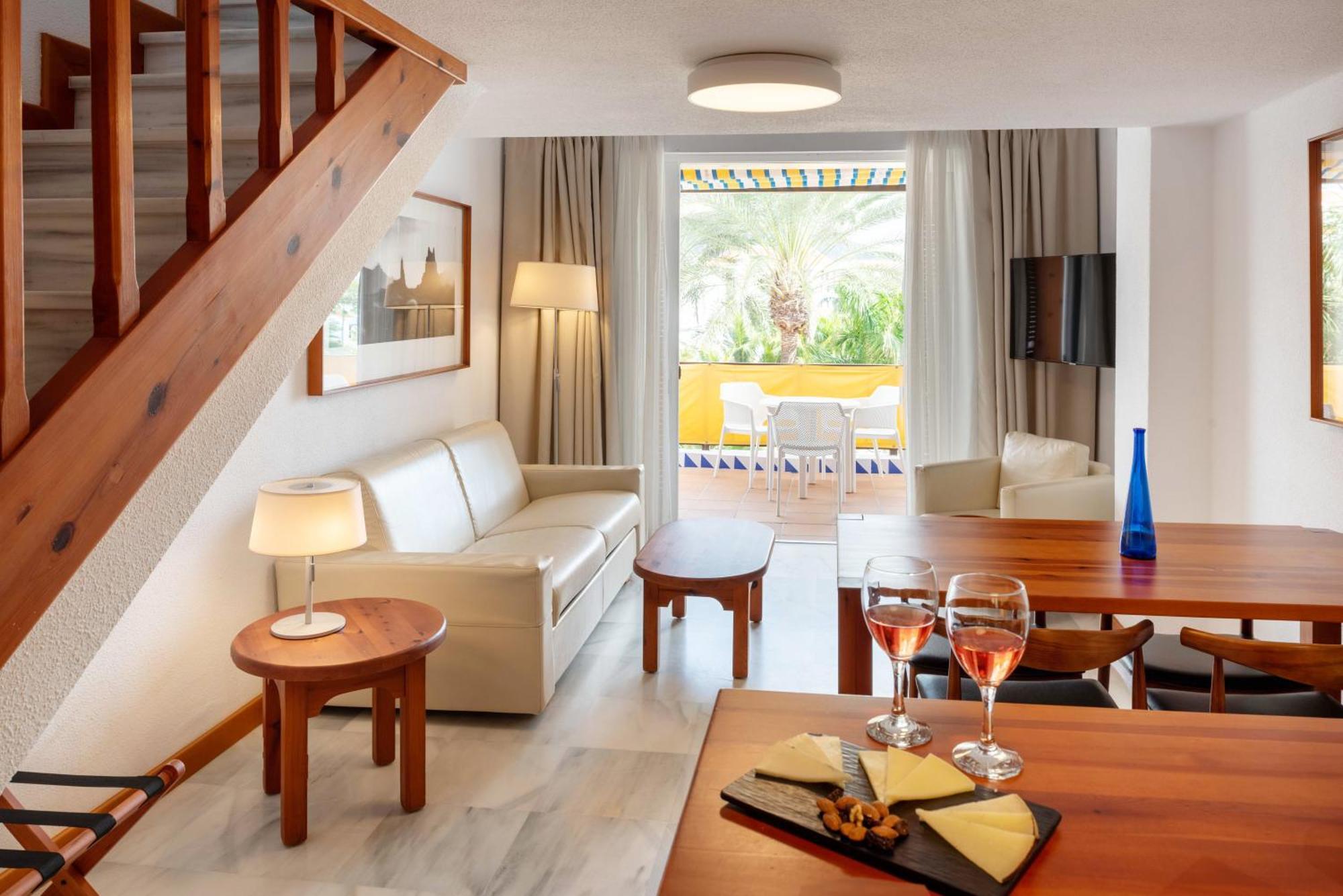 Parque Santiago III Official Apart otel Playa de las Américas Dış mekan fotoğraf
