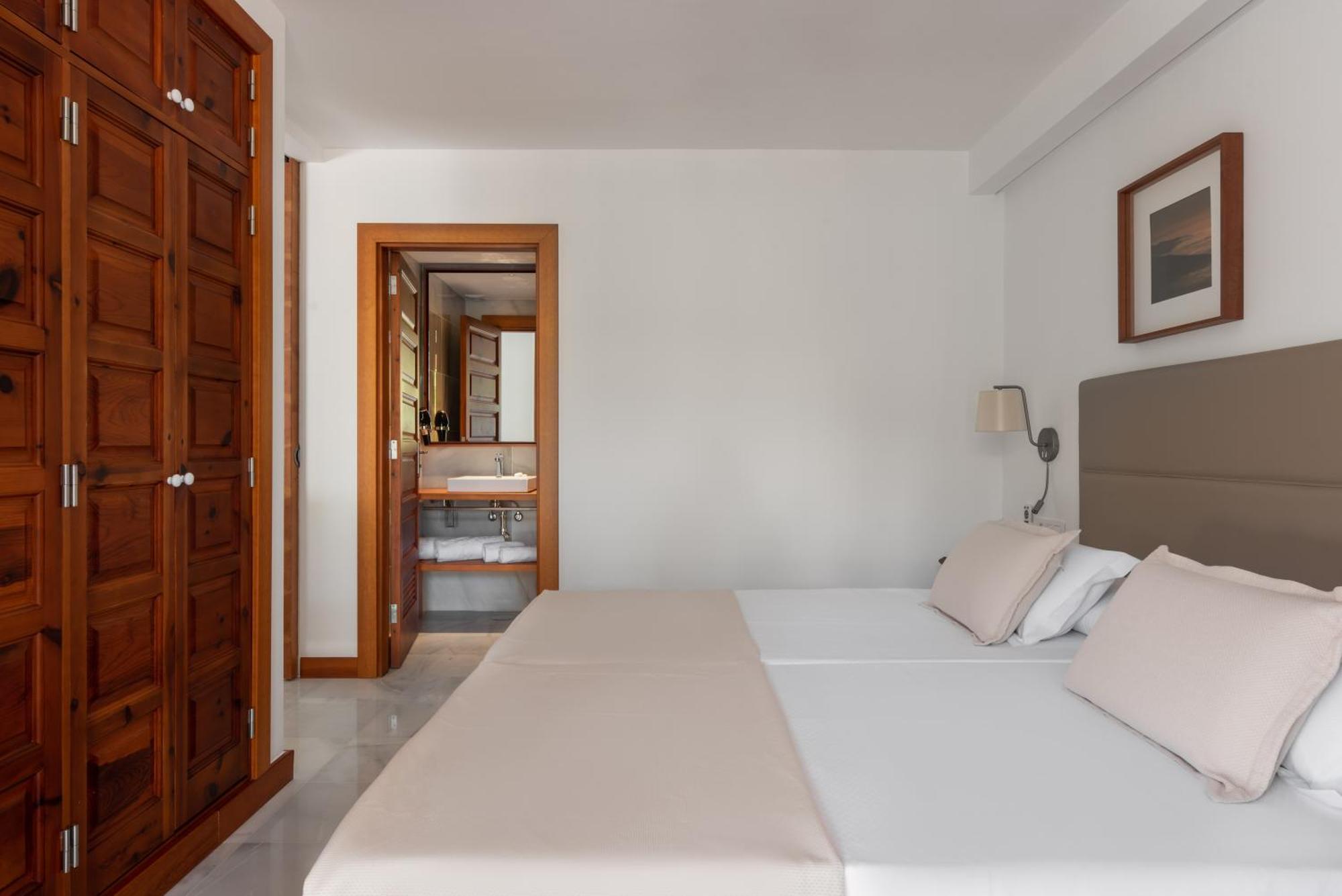 Parque Santiago III Official Apart otel Playa de las Américas Dış mekan fotoğraf
